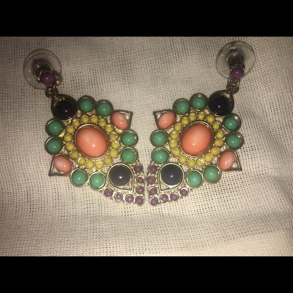 Earrings - Picture 2 of 3